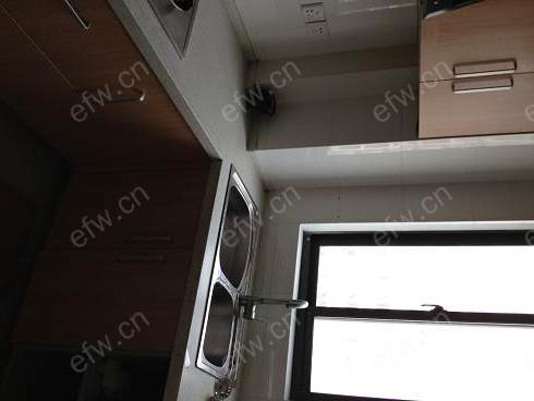 梁湖南苑精装2室  随时看房 拎包入住