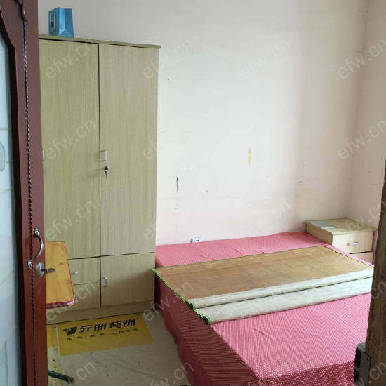 东风家园精装2室  随时看房 拎包入住