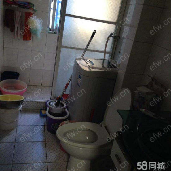 沁园新村 2室1厅简装两房出售