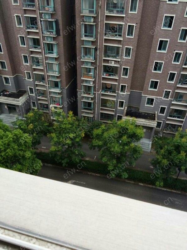 蔚蓝都市花园 3室1厅