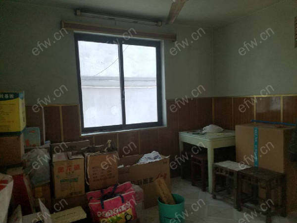 田基浜 2室1厅1厨1卫，简装，位置市繁华地段，房