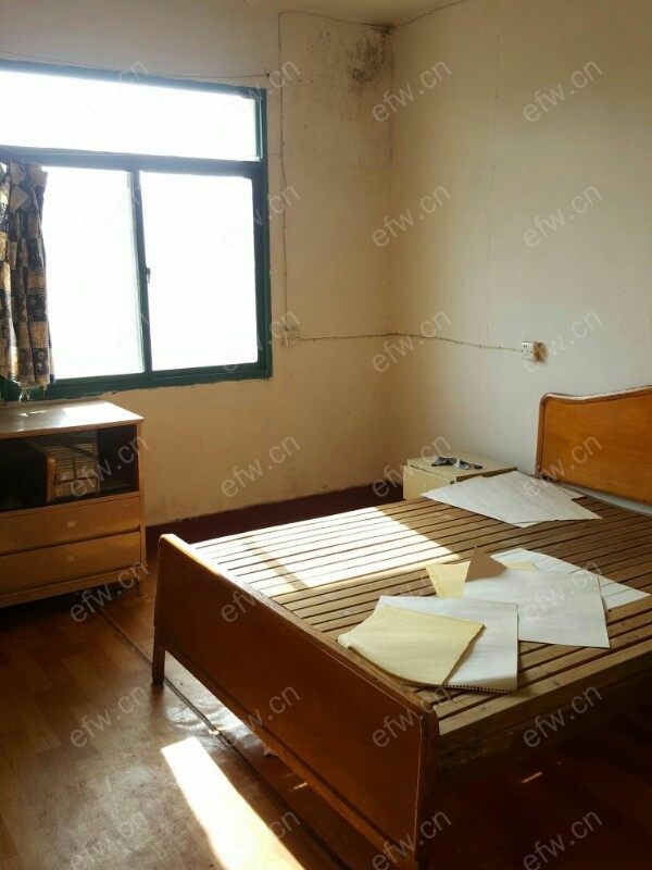 青山一村自住精装修两房  设施齐全