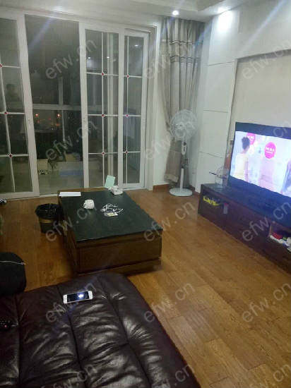 交通便利 板楼 临地铁 小区新 医疗配套成熟 精装好房