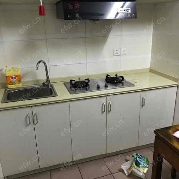 曹张新村 2室1厅精装修
