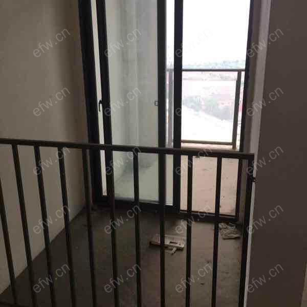 甲壳虫2933小区    精装1室1厅