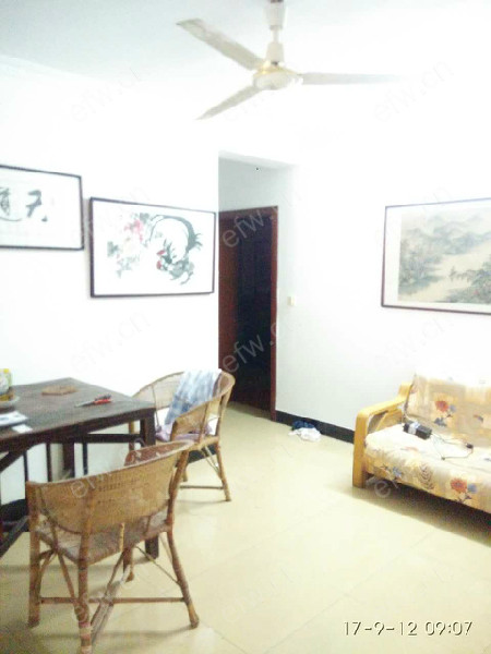 房东心态不正常  院子也要当平方卖的