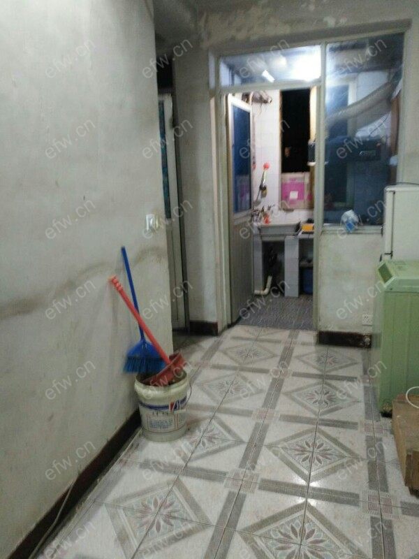中联新村 2室1厅