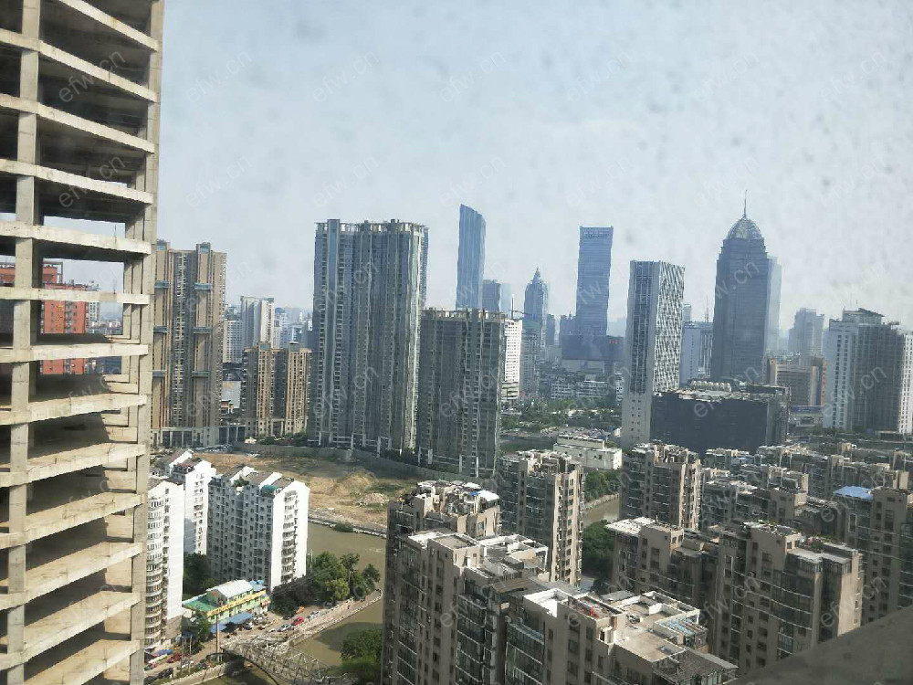 钱龙尊邸 1室1厅 地铁房