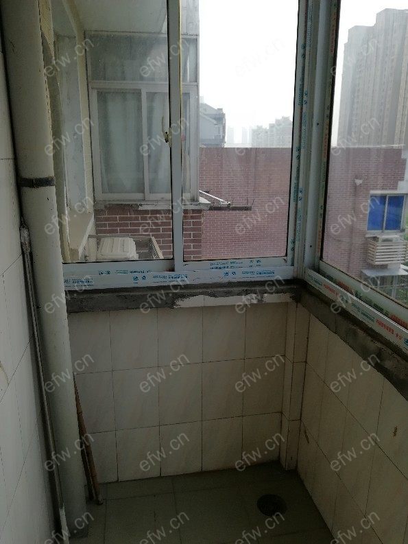 民丰里 难得一见的精装三房户型,总价低,朝向好！