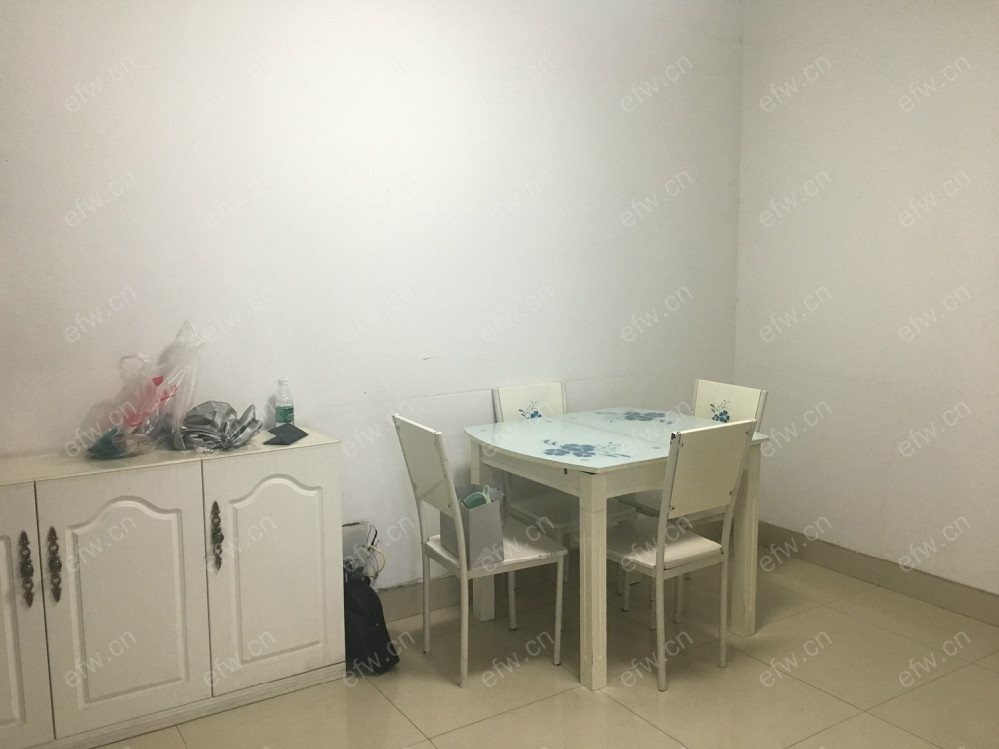 凤翔馨城 3室2厅靠地铁口