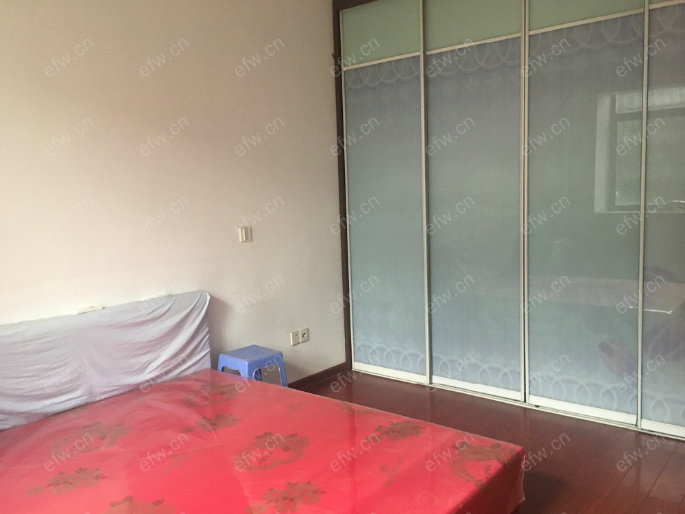 凤翔馨城 3室2厅靠地铁口
