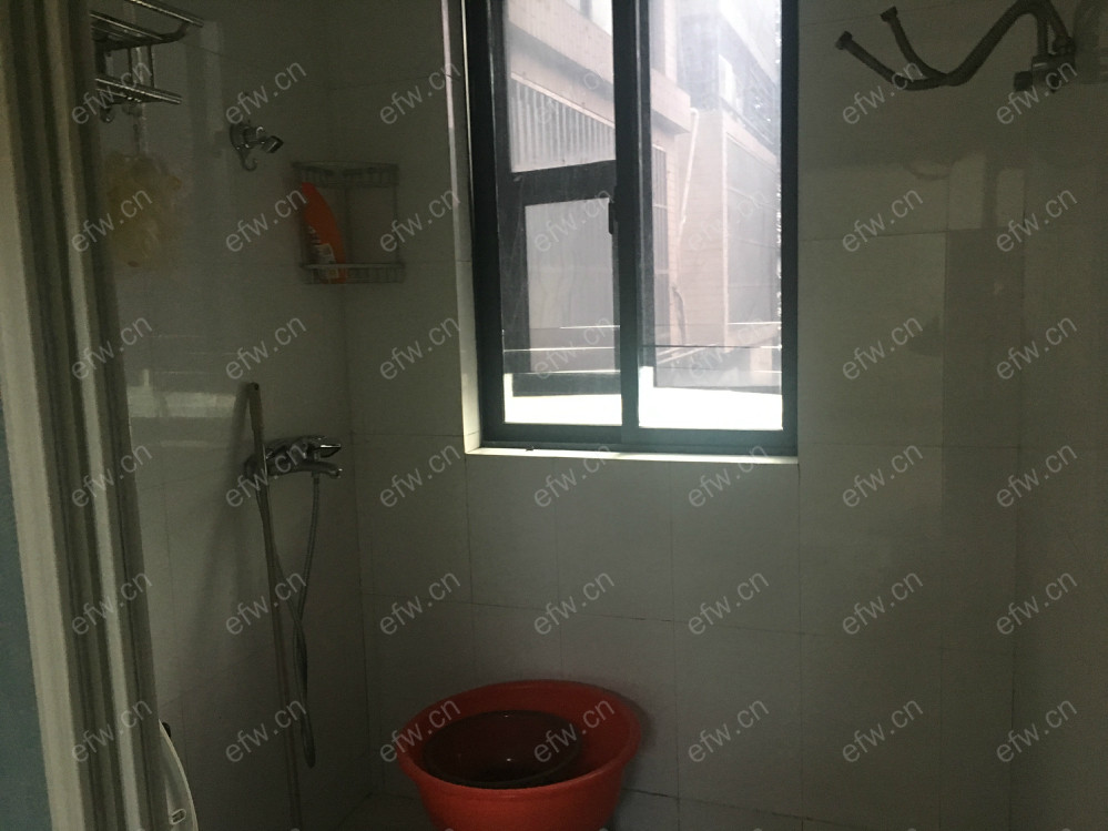 凤翔馨城 3室2厅靠地铁口