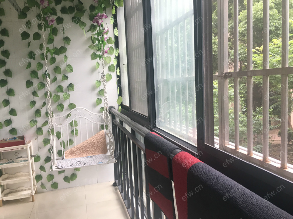 凤翔馨城 3室2厅靠地铁口
