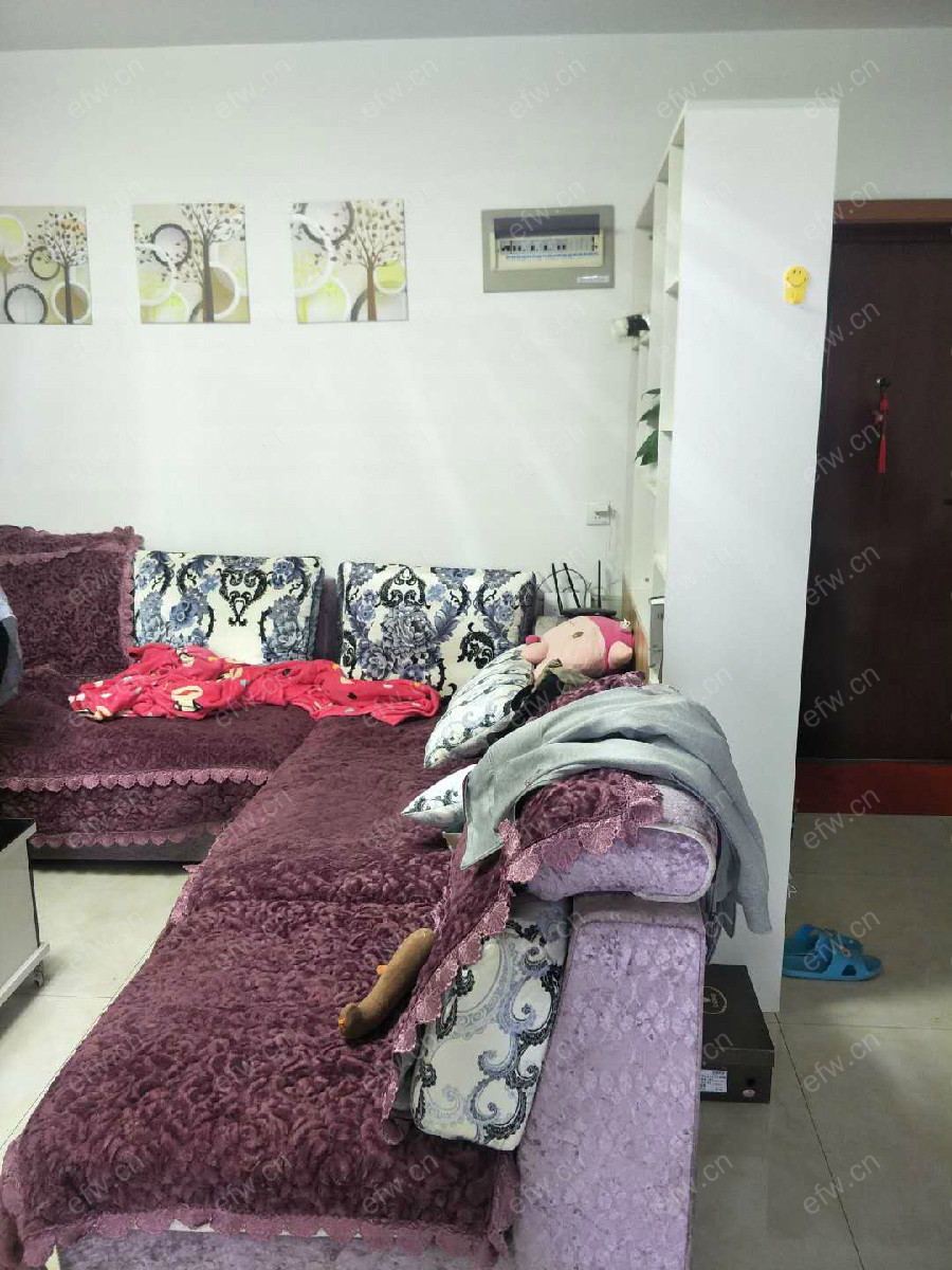 金都花园 2室2厅 房东诚心出售 近学校