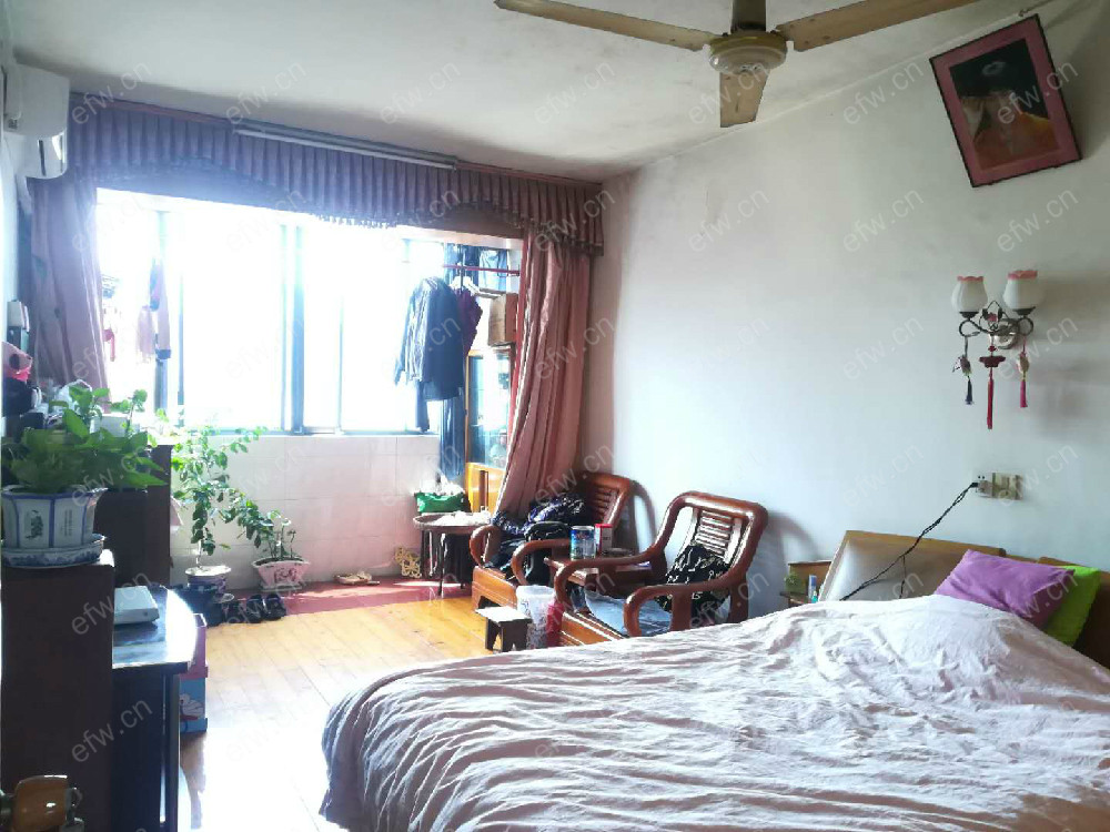锡航新村 2室1厅