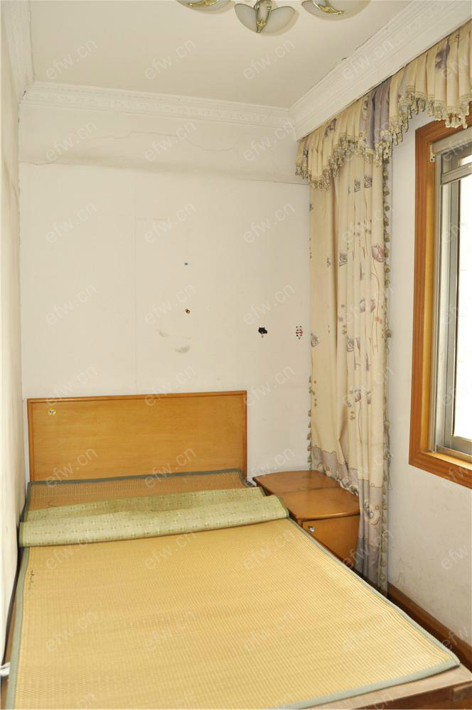 横街小区 3室1厅