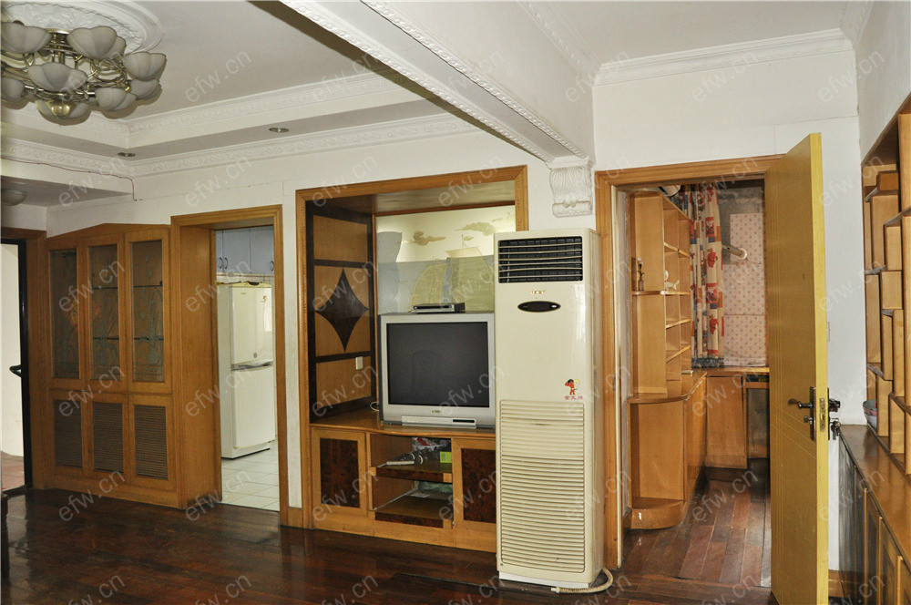 横街小区 3室1厅