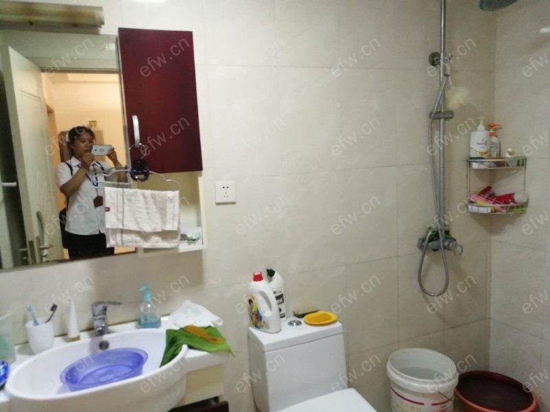 龙韵怡景苑  精装2房 近地铁口  房东诚售