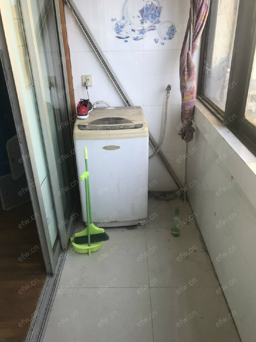 惠峰新村 1室1厅111111