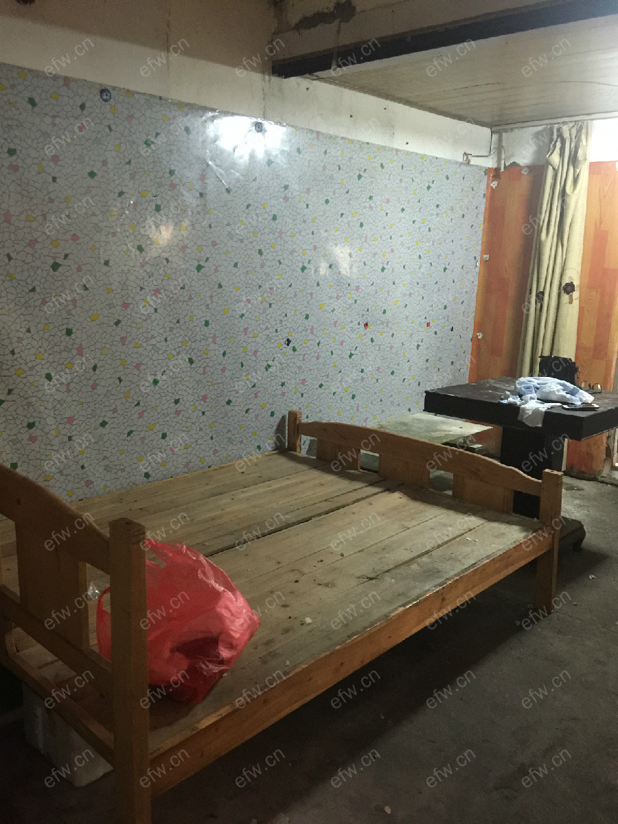 刘潭新村   1室1厅
