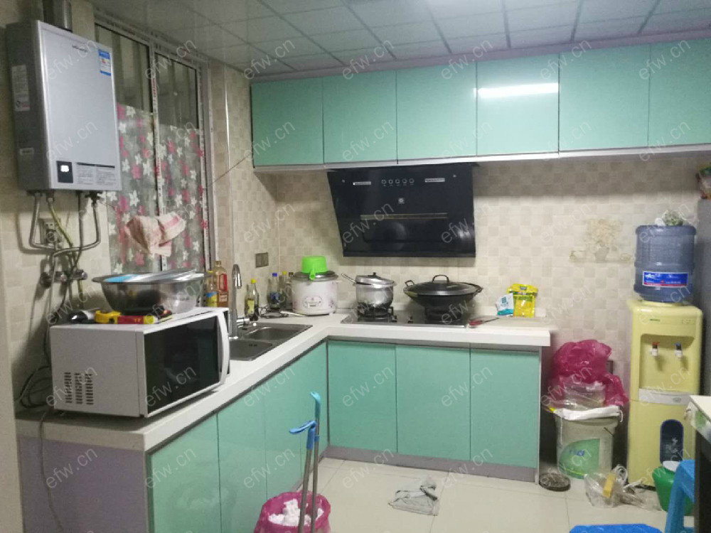 钻探家舍 3室1厅