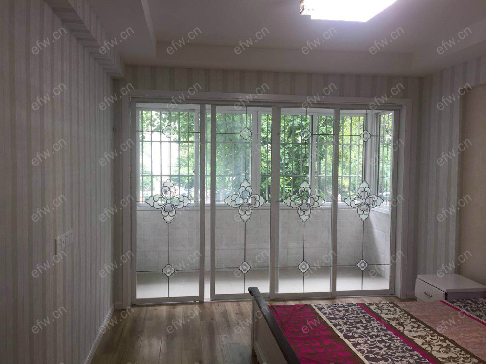 留芳声巷 3室一厅，精装修，采光好，房东诚心出售。