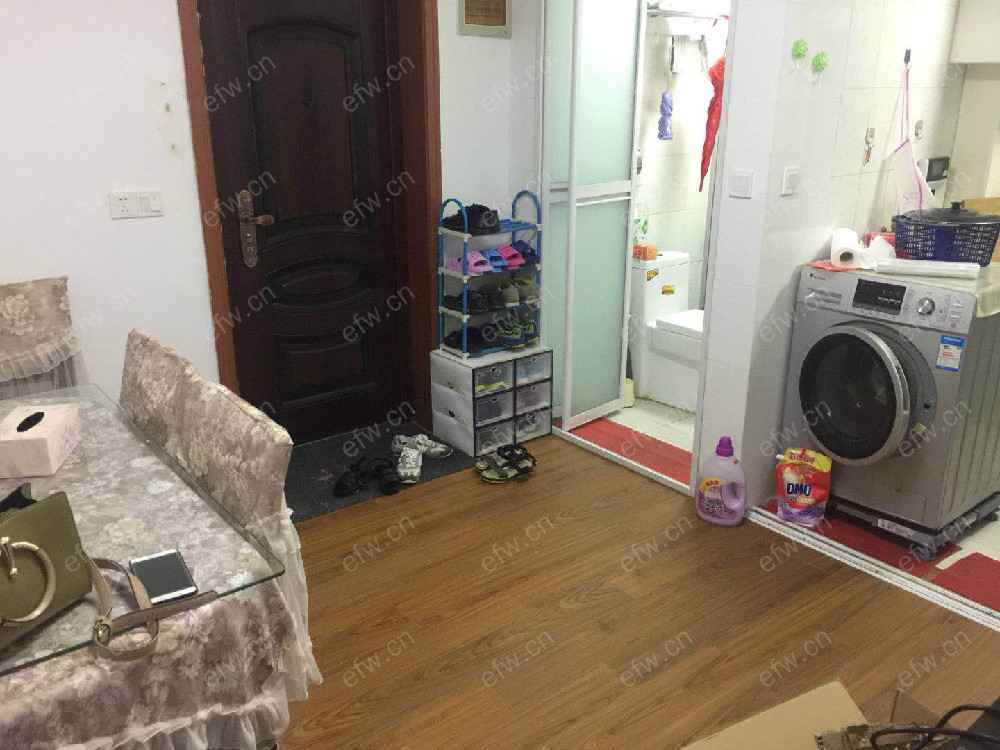 惠龙新村，精装修采光好交通便利
