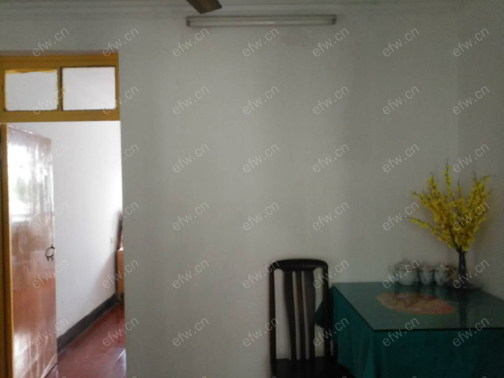 溪南新村 2室1厅