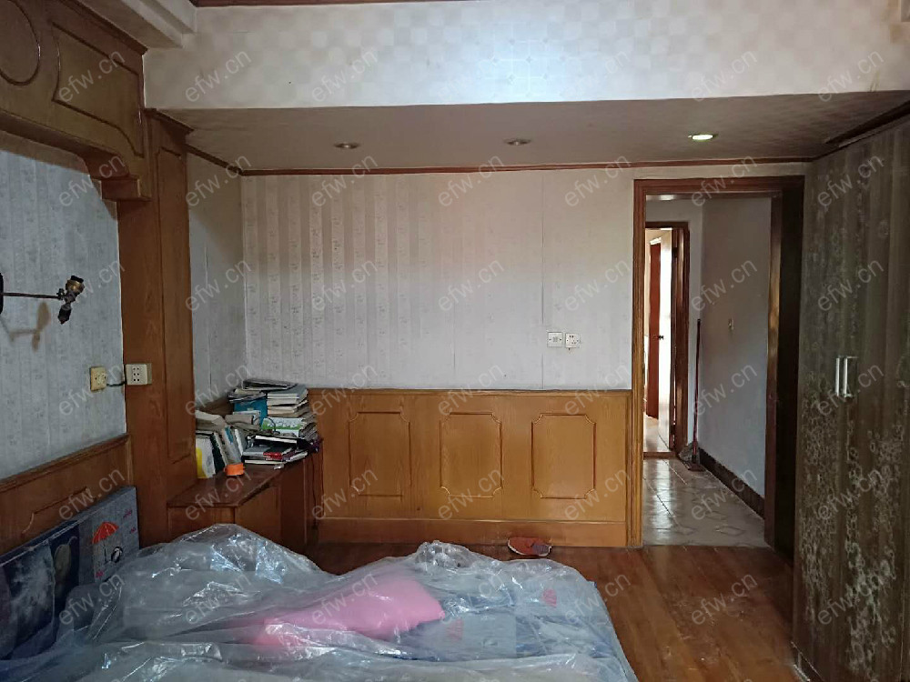 锡陆路 5室2厅