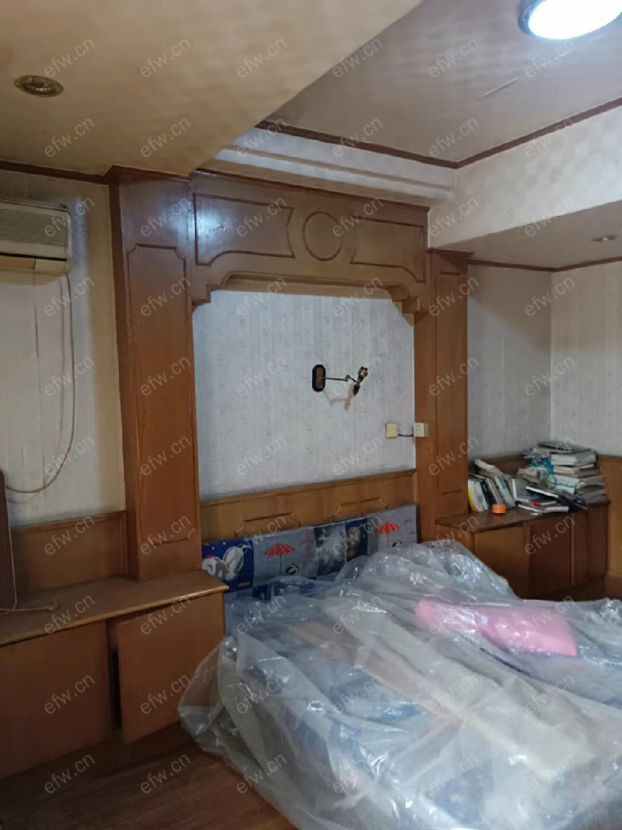 锡陆路 5室2厅