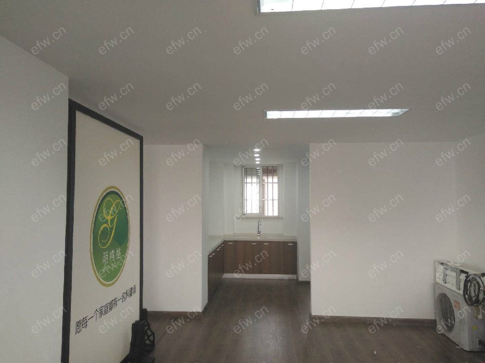 春申路55号（金马商城) 3室2厅