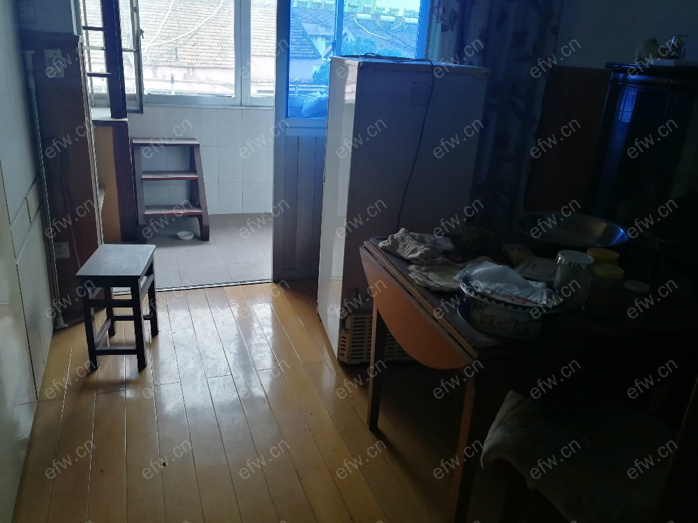 震泽三村 3室1厅