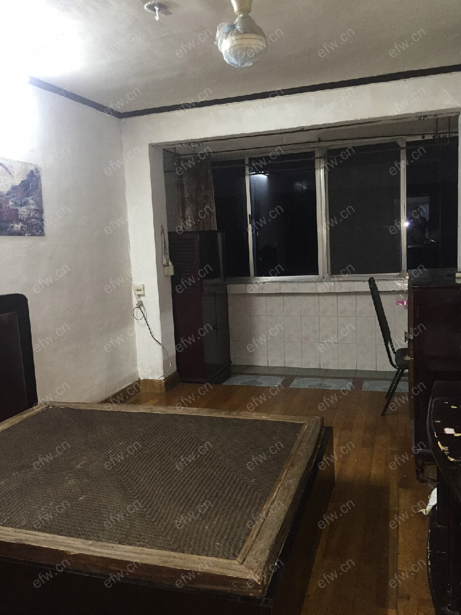 刘潭新村  1室1厅