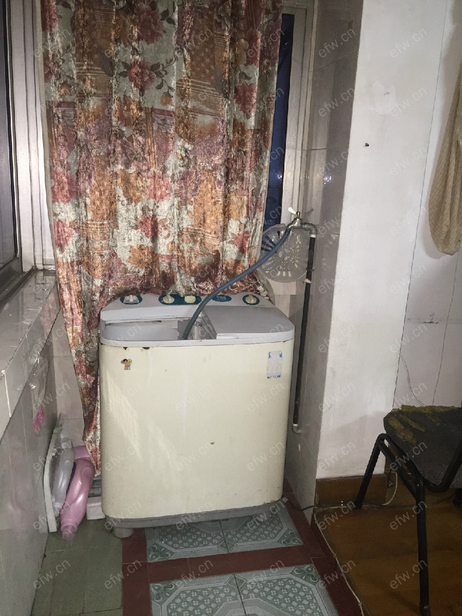 刘潭新村  1室1厅