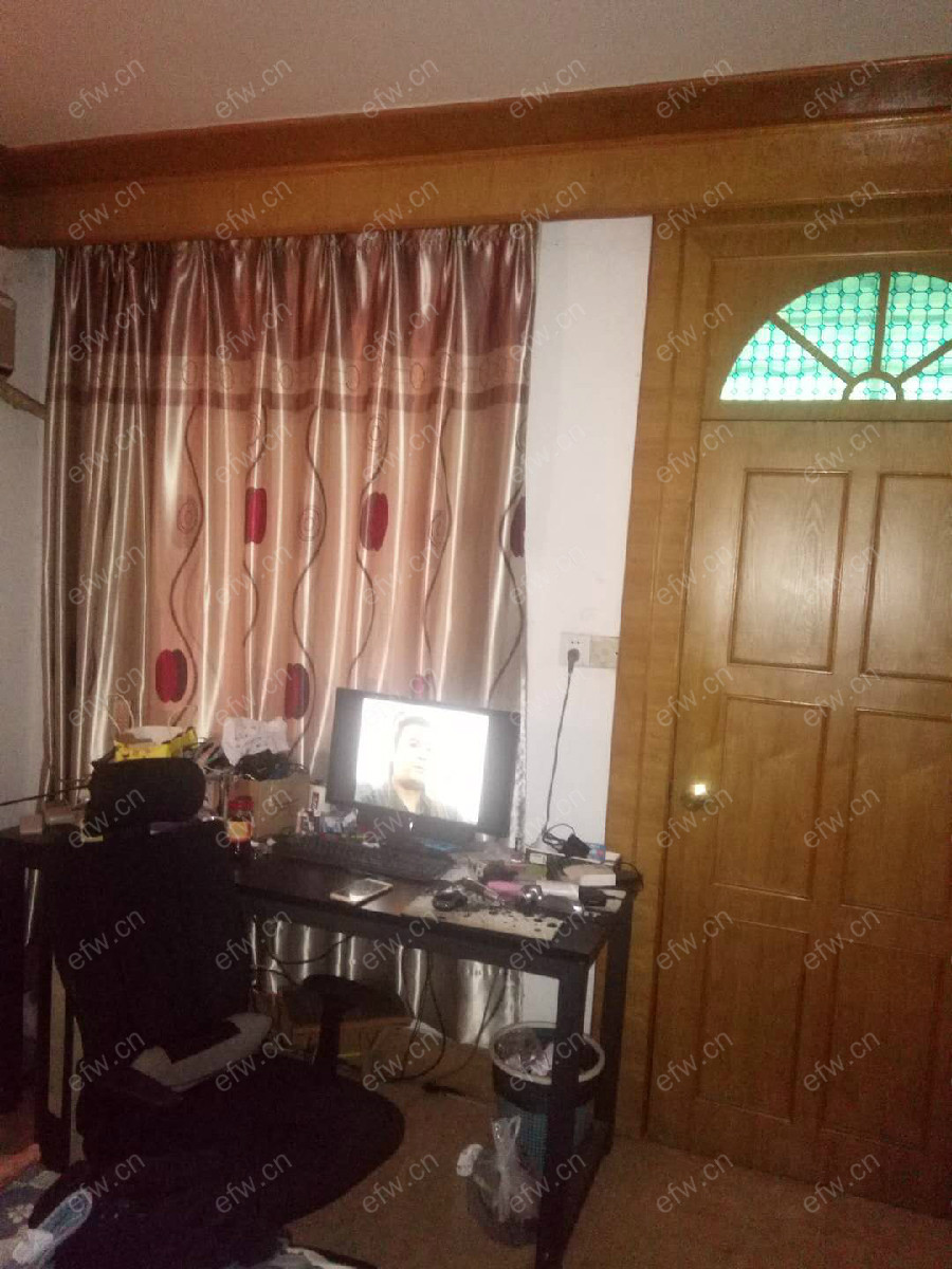 轻院小区 2室2厅