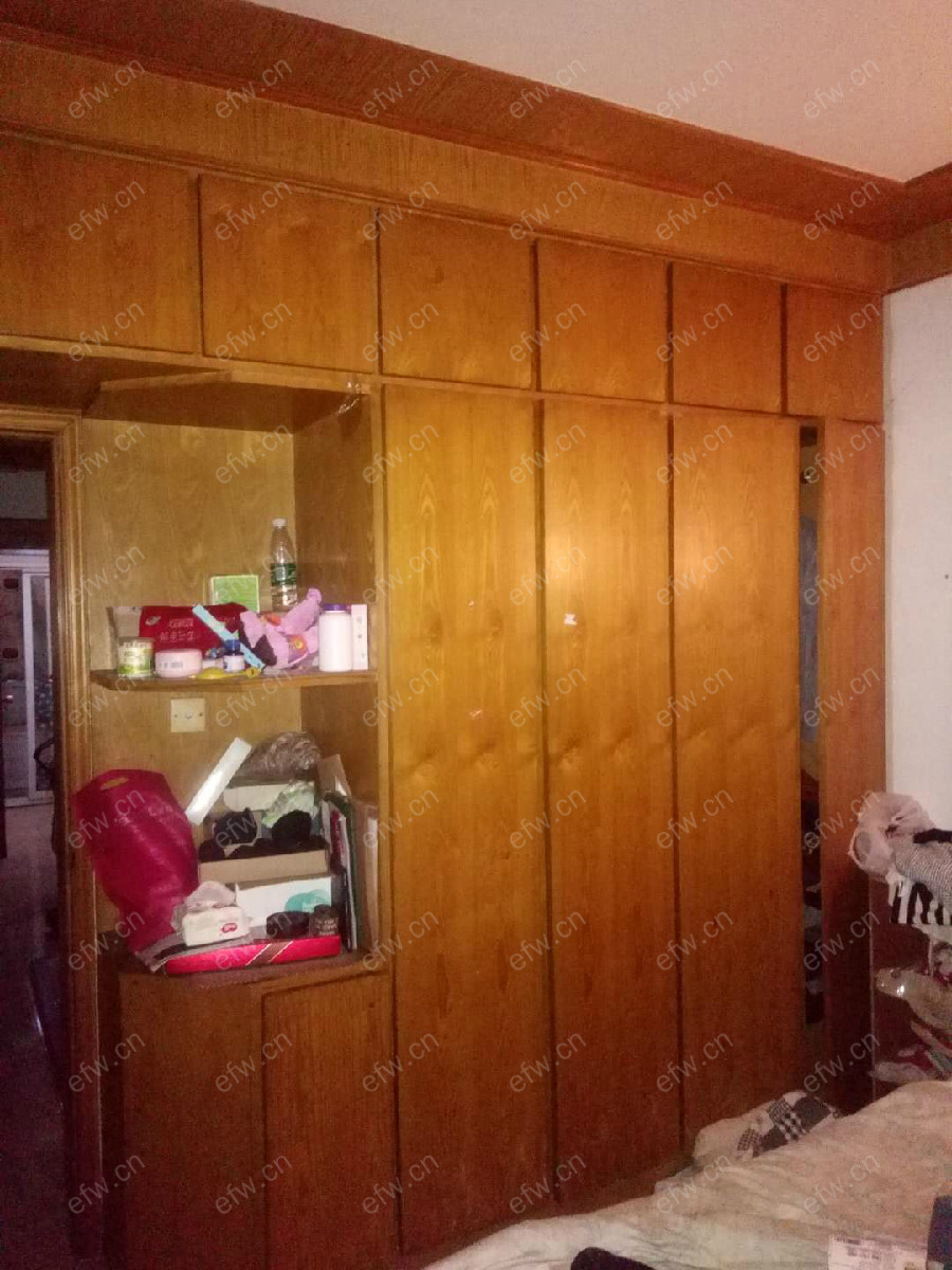 轻院小区 2室2厅