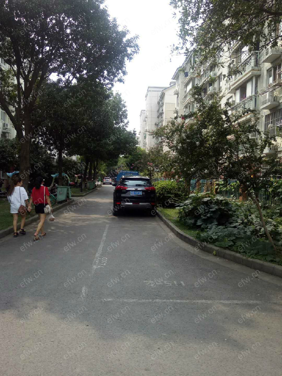 轻院小区 2室2厅