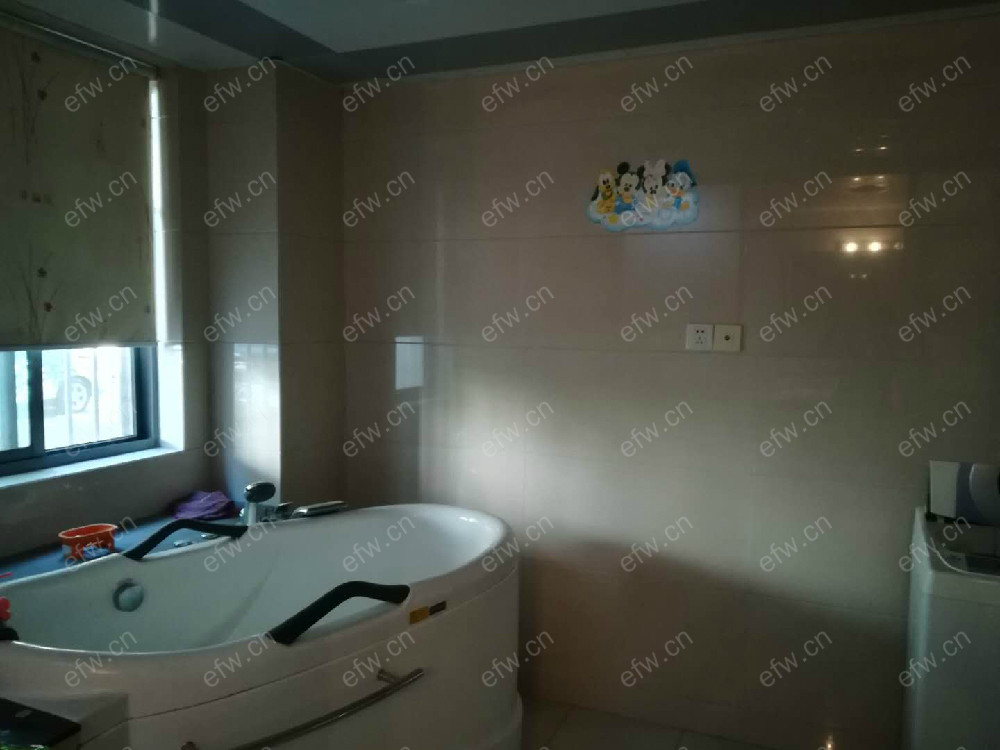 惠泉花园 3室1厅