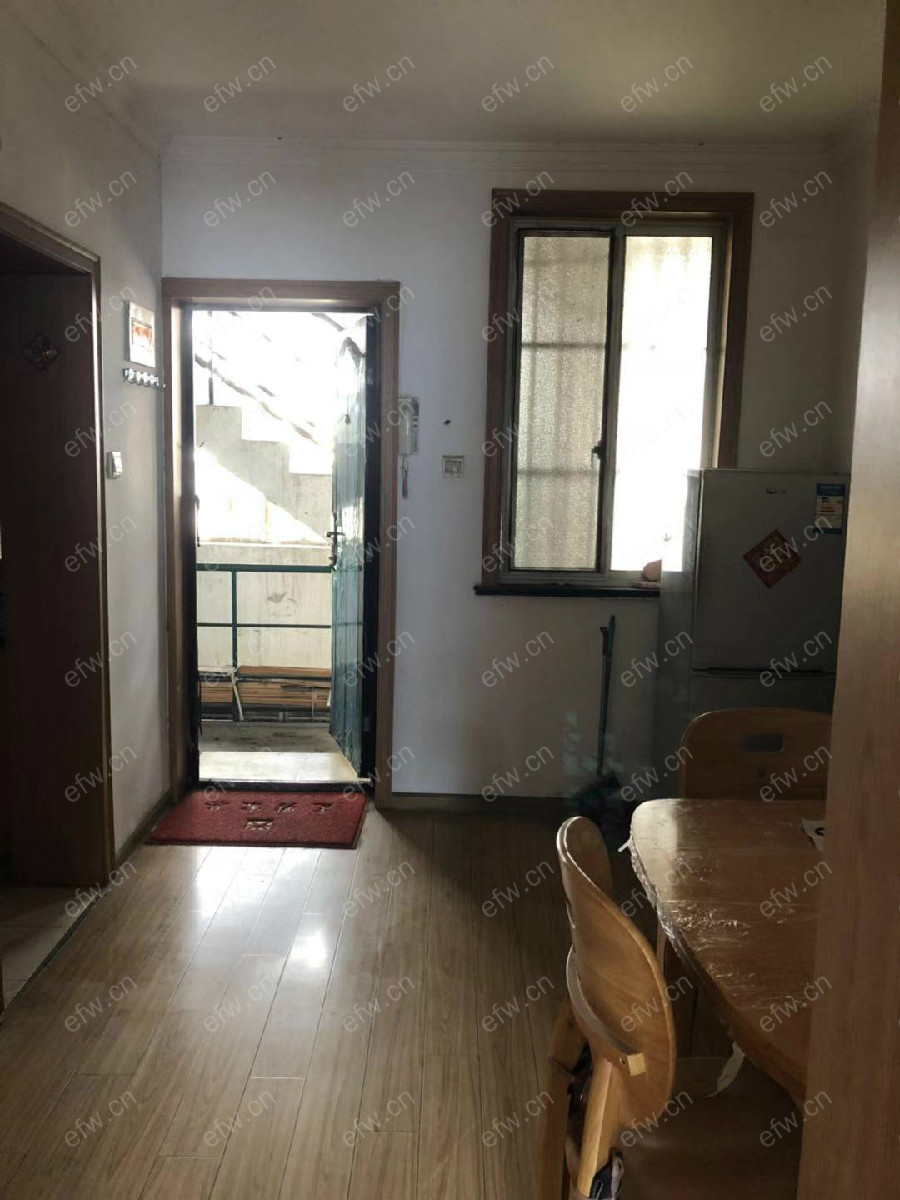 惠华新村 1 室1厅房东着急出手