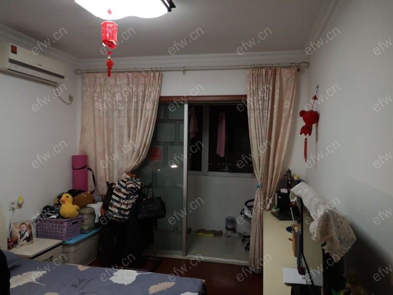 中南新村 2室1厅一南一北南北通透随时看房