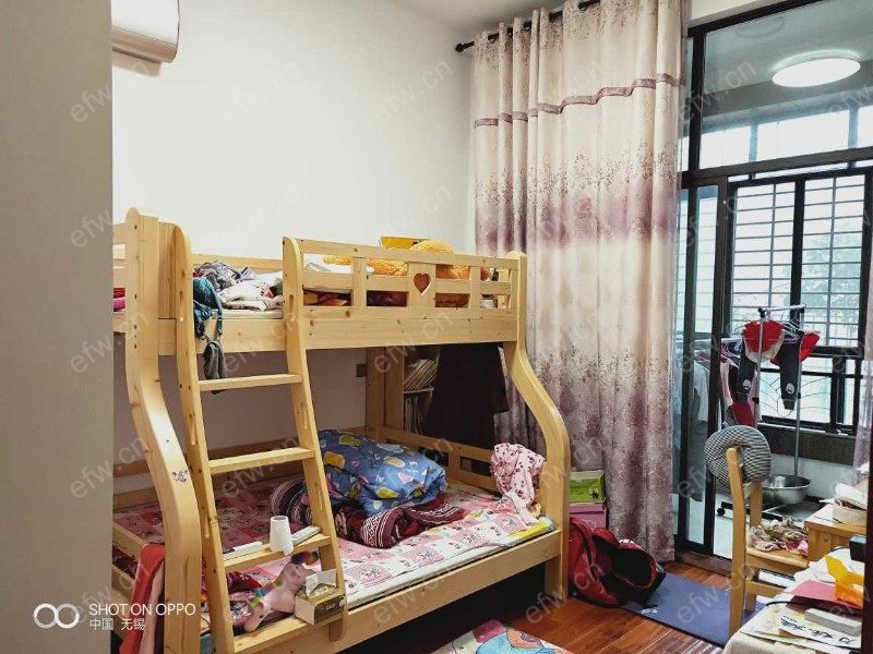 华府庄园九区 3室2厅  带60平地下室 自住装修
