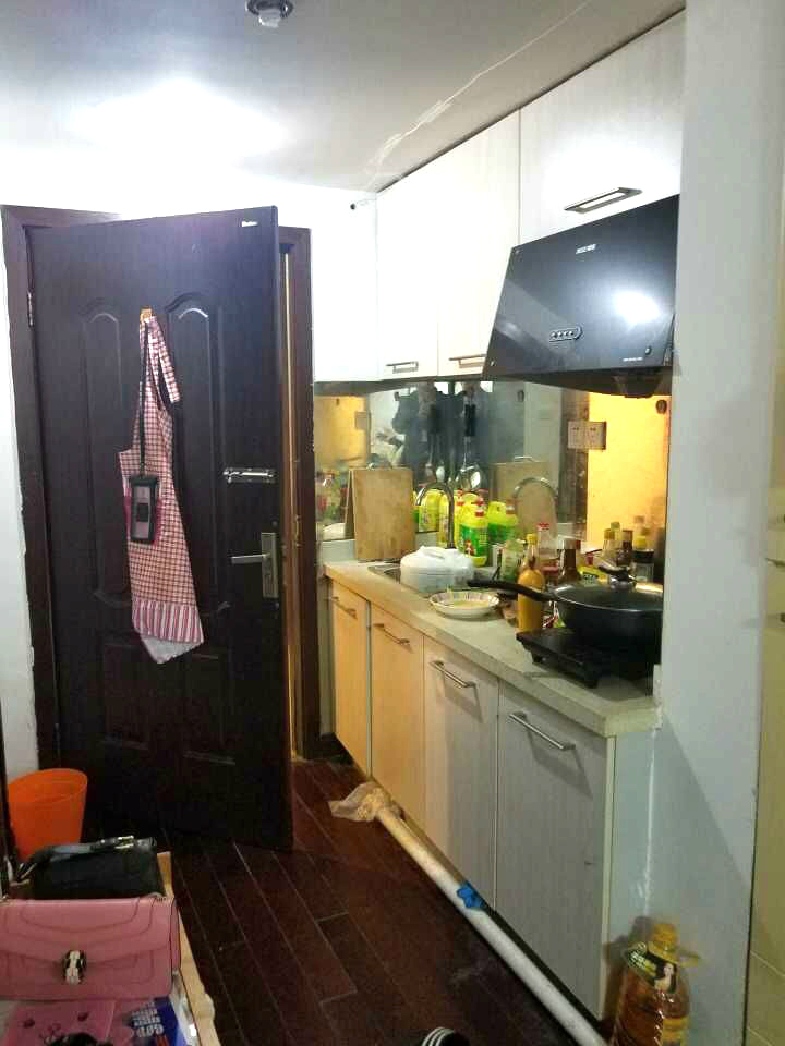 东方云顶（新生路499、县前东街13）