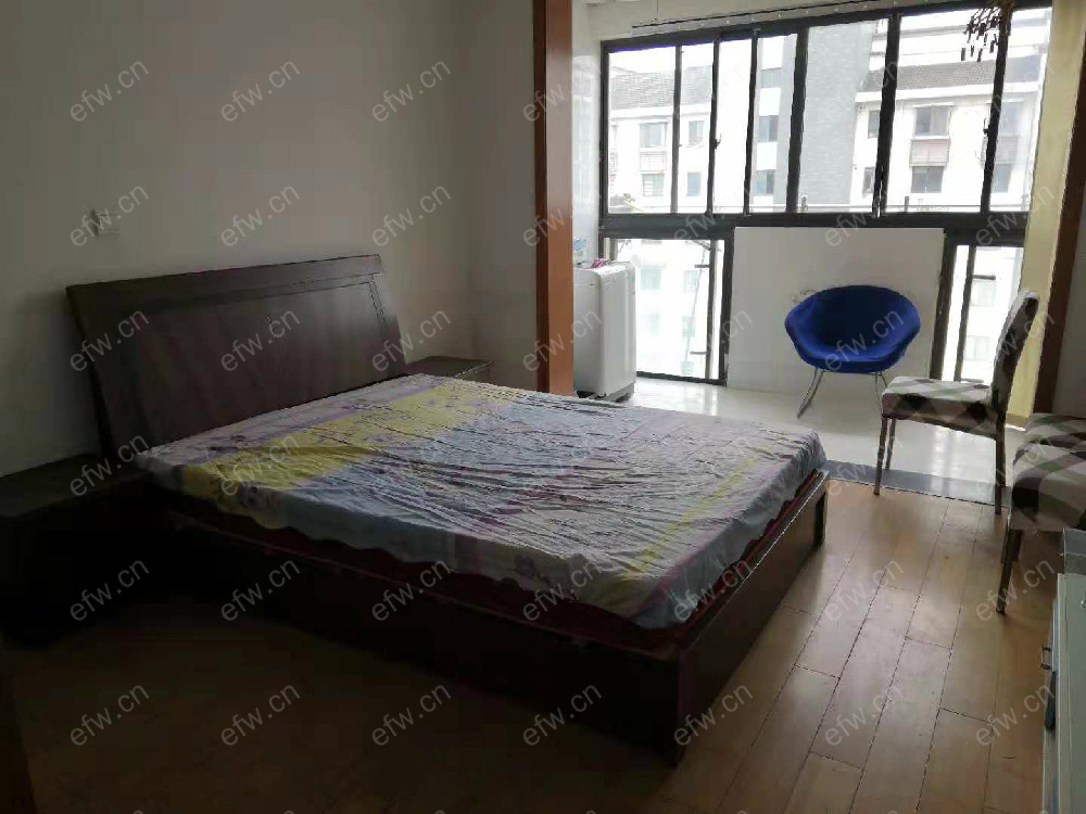 梁湖南苑   2室1厅