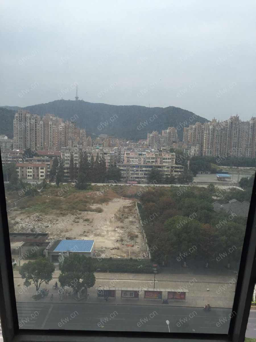 万达广场(单身公寓) 1室1厅