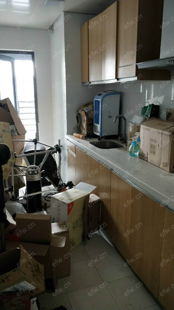 新区天山路 2室1厅