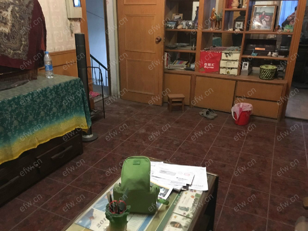 荣巷中荣新村 3室1厅