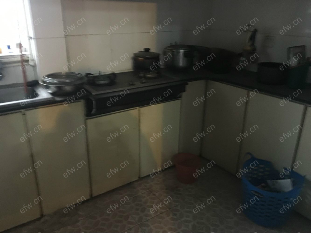 荣巷中荣新村 3室1厅