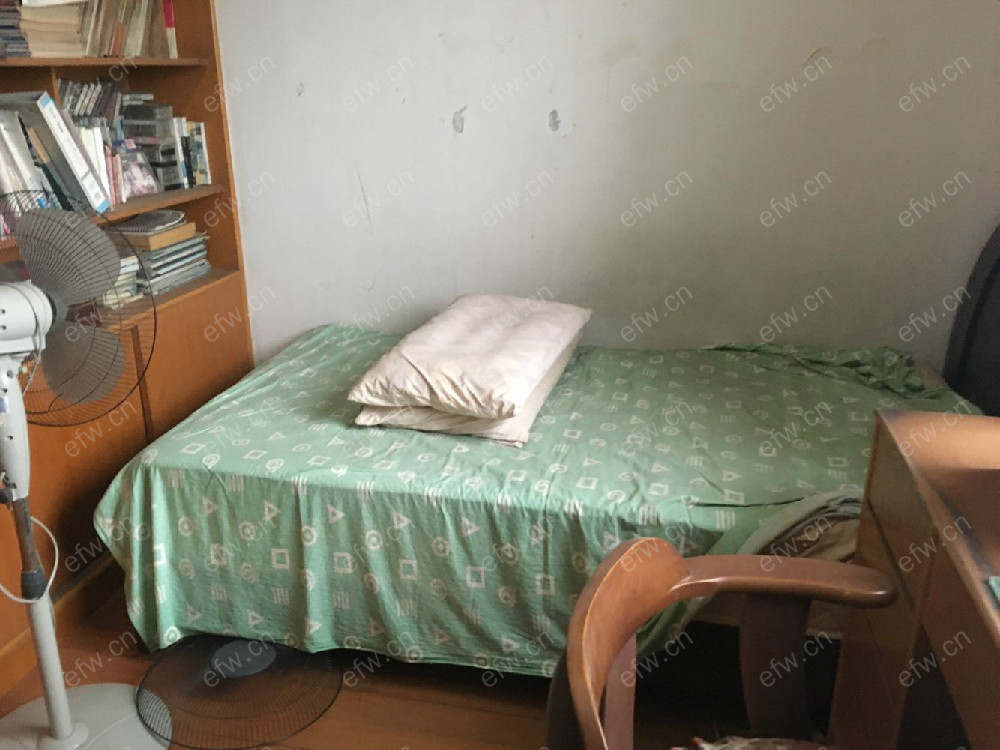 荣巷中荣新村 3室1厅
