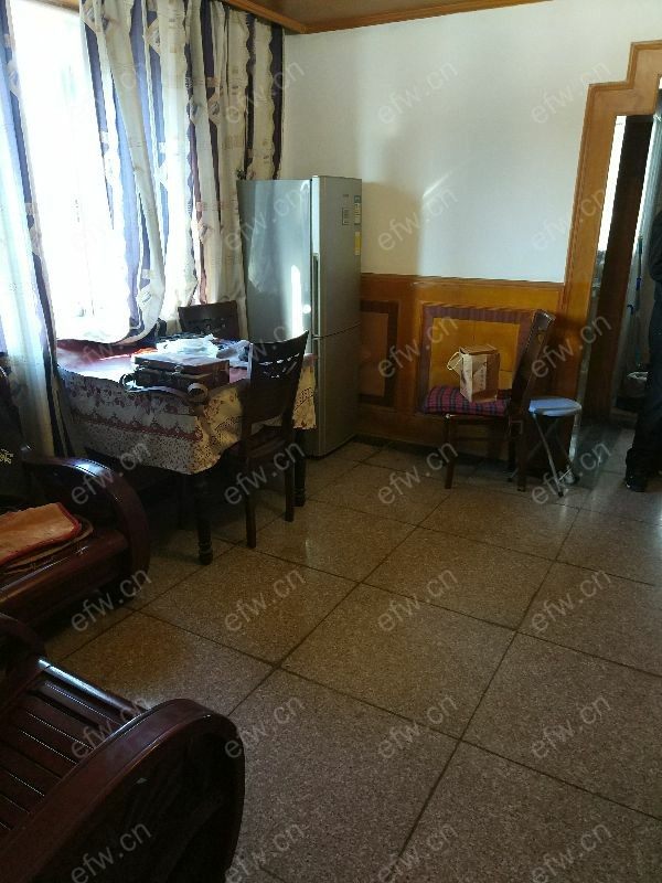 建设新村 4室1厅