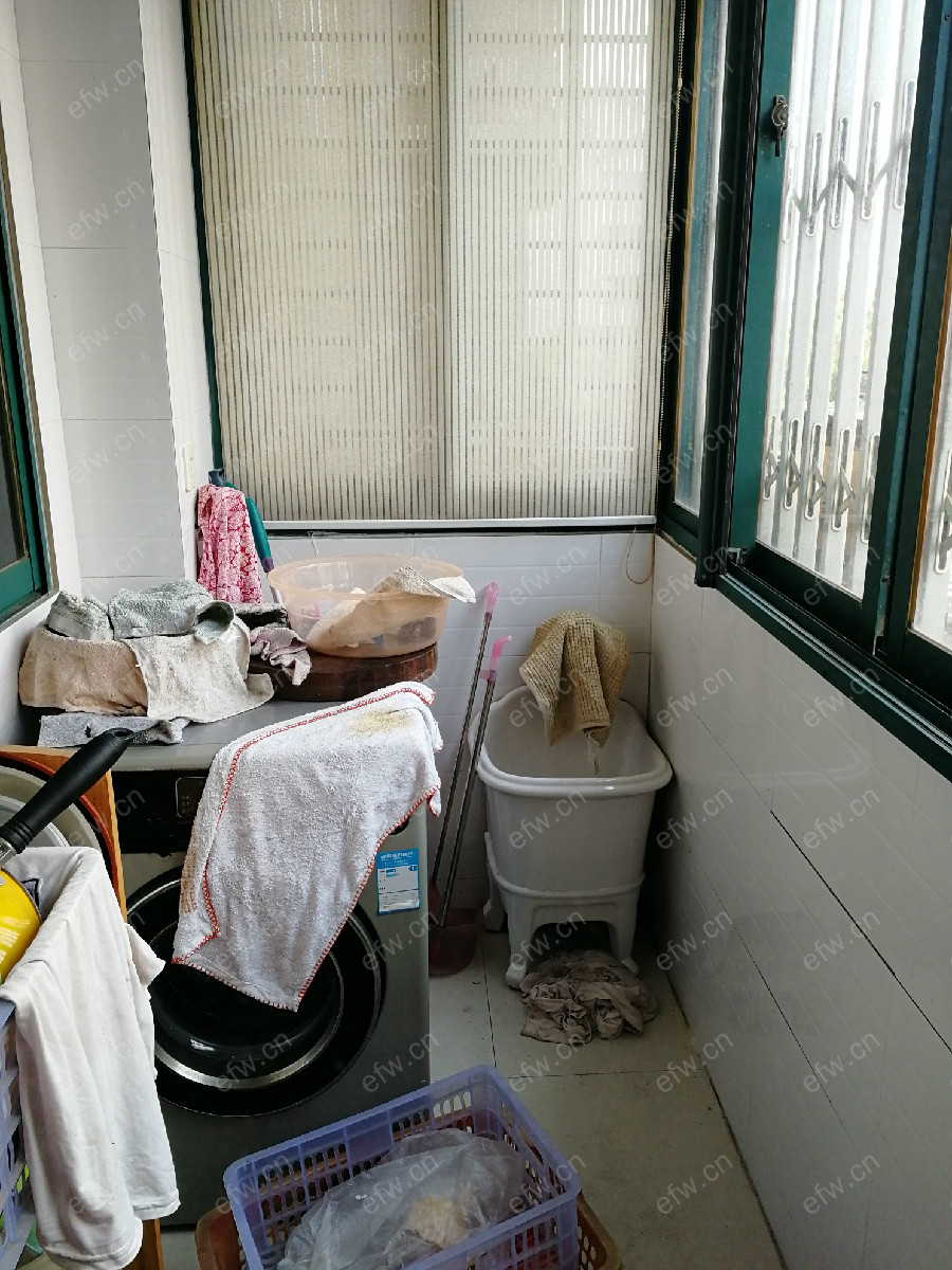 瑞江花园 3室2已经在加装电梯了